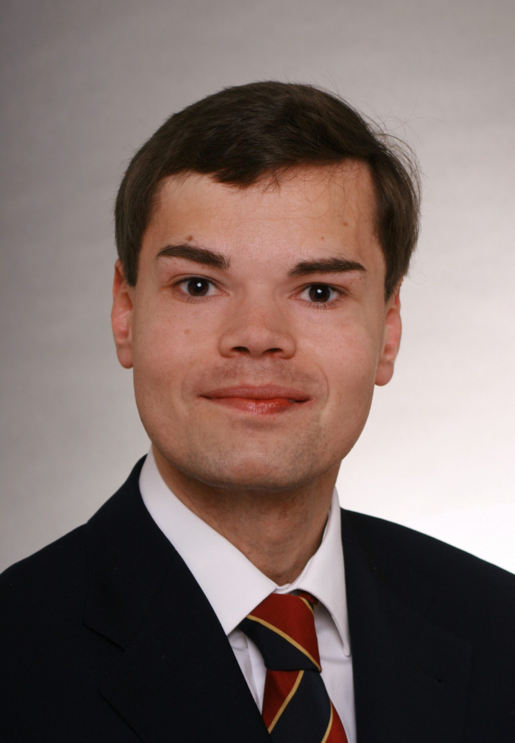 Experte für Wirtschaft und Medizin von Fehlerfrei zum Erfolg – Korrektorat und Lektorat Jonas Westhoff